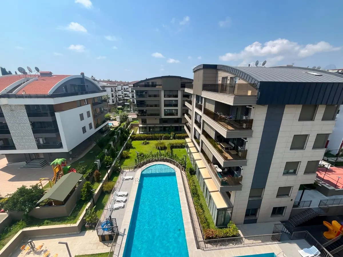 Properties in Konyaalti